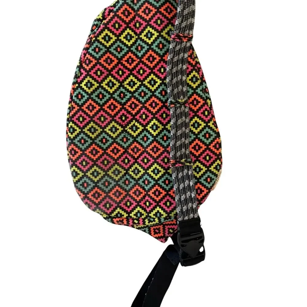 Kavu Geometric Sling Bag
